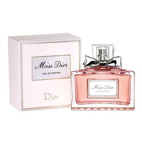 miss dior christian dior perfume.